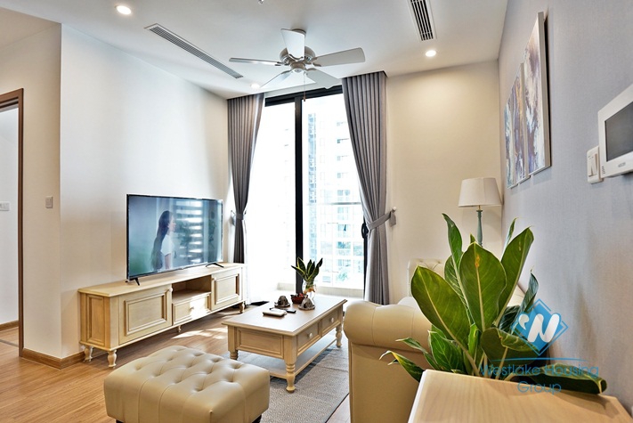 High end 1 bedroom apartment for rent in Skylake Tower